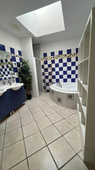 Maison Arcachonnaise Sur * Merignac (Gironde)