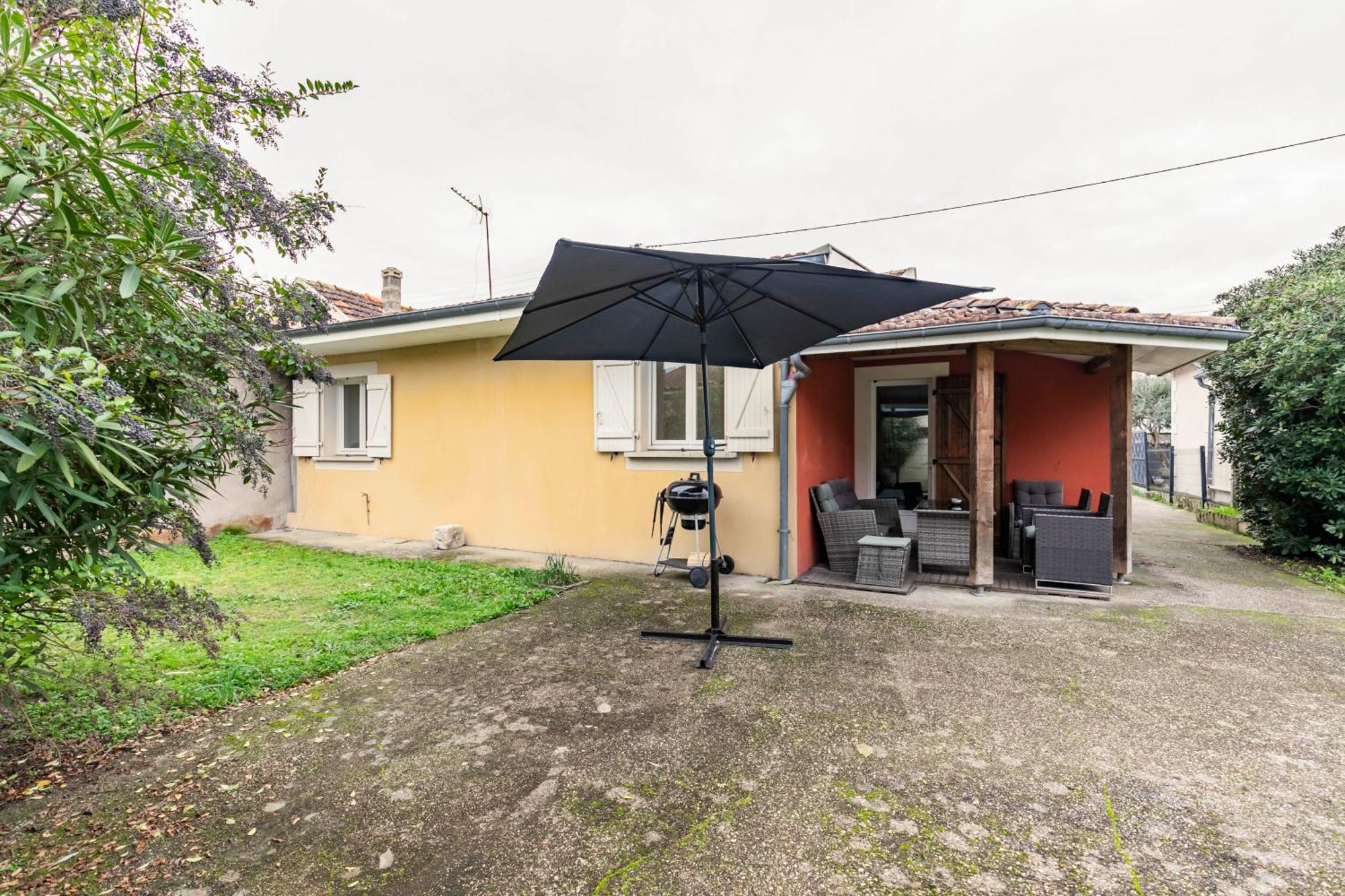 Maison Arcachonnaise Sur * Merignac (Gironde)